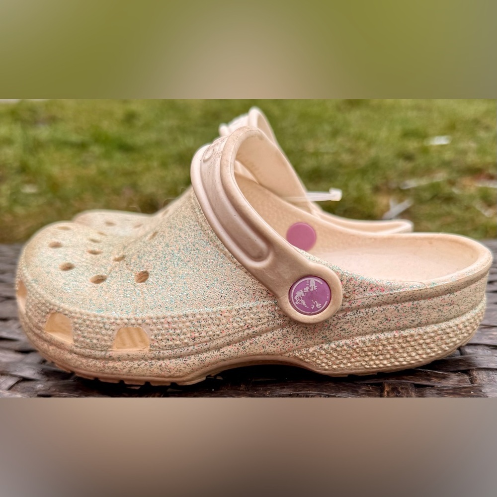 CROCS Shoes